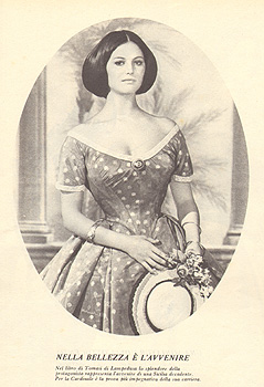 Claudia Cardinale vestita da Piero Tosi, foto di Paul Ronald