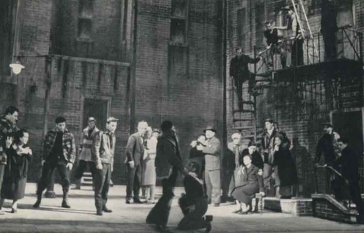 Uno sguardo dal ponte